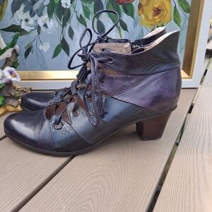 Spring Step Estrela Oxford Pump Heel Plum Black Gray Lace-Up Cutout Ankle Boots